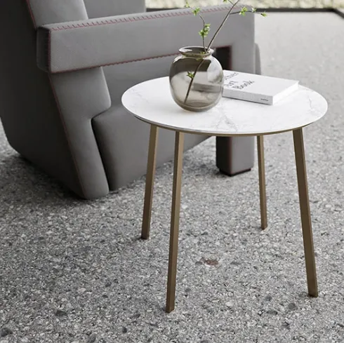 Tavolino Tondo Horizon in laminato con base in metallo di Mobilgam