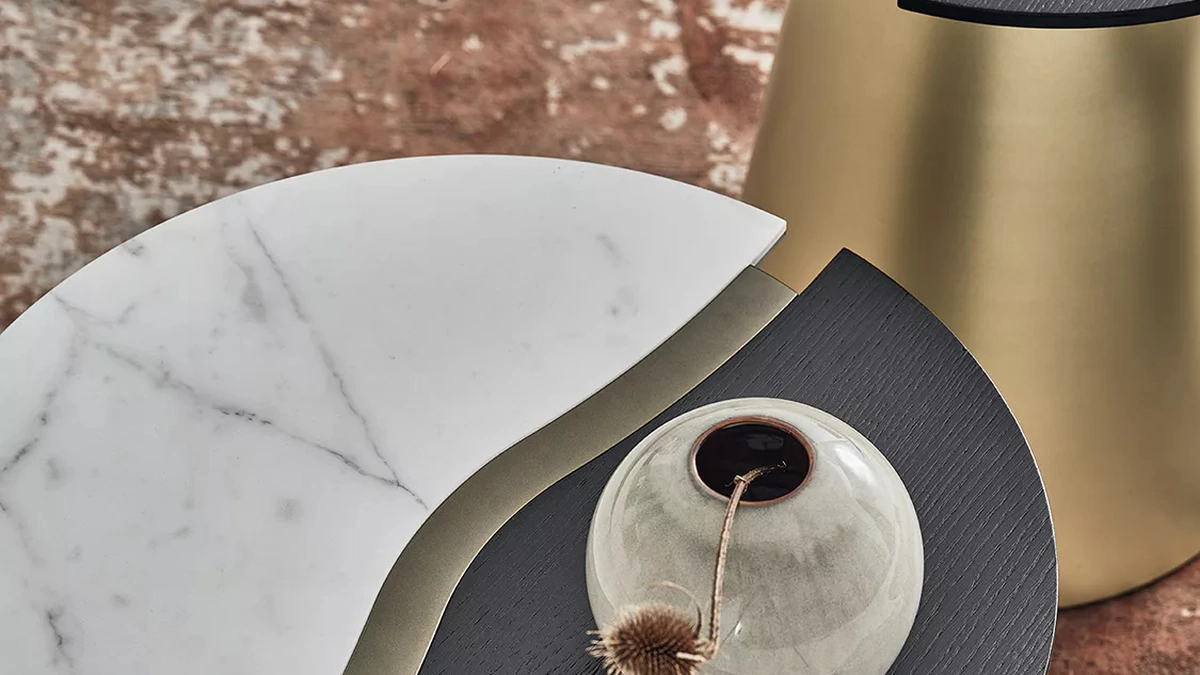 Tavolino Yang in legno e SuperMarmo di Bontempi