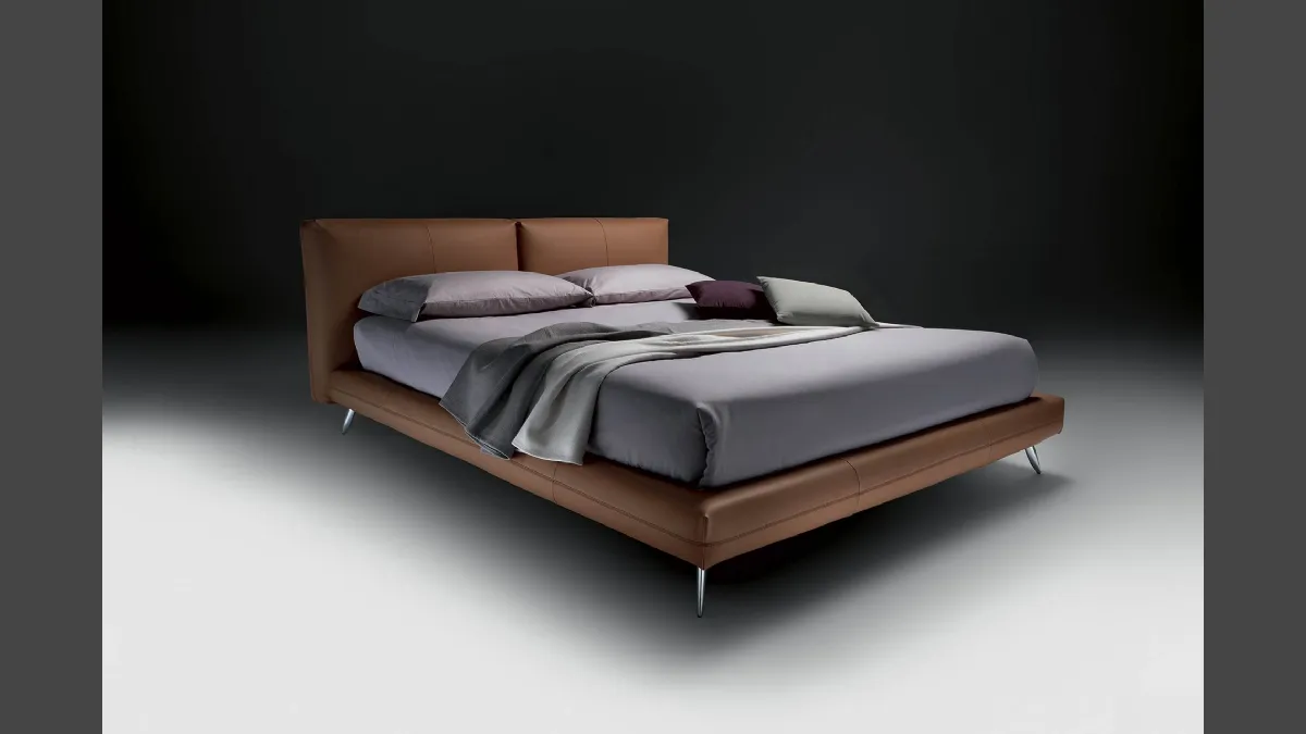 Letto in pelle con secret box e testiera imbottita Kuna Levante di Bontempi Letti Design