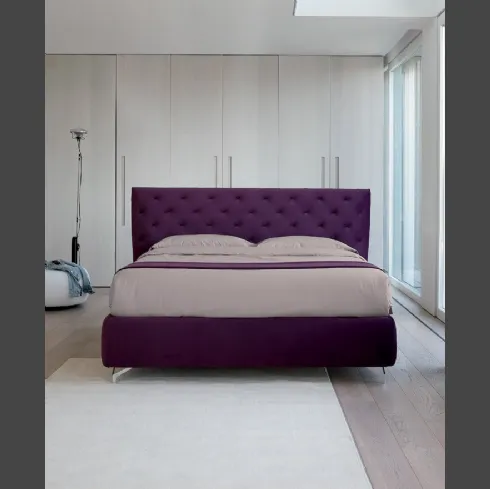 Letto in tessuto Duke con tetsiera in lavorazione capitonnè  e box contenitore di Bontempi Letti Design