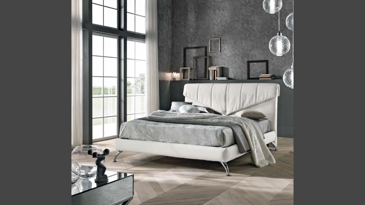 Letto Messaggio in ecopelle di Susan imbottiti